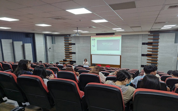 112-2 總是聊兩句就吵架 ? 談和父母溝通的藝術